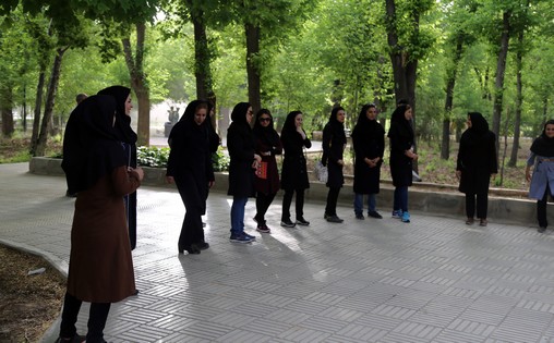 برگزاری همایش پیاده روی به مناسبت هفته سلامت در مرکز فارس 23