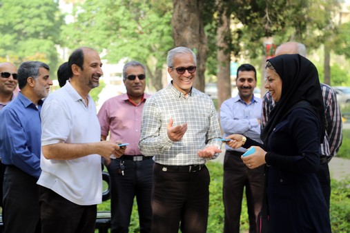 برگزاری همایش پیاده روی به مناسبت هفته سلامت در مرکز فارس 54