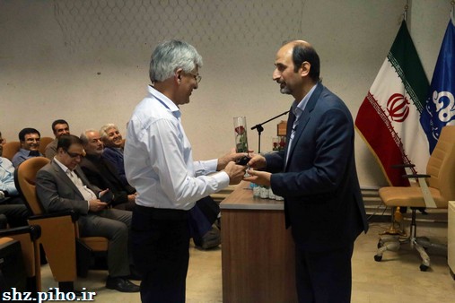 گزارش تصویری/ گرامیداشت روز پزشک در بهداشت و درمان صنعت نفت فارس و هرمزگان 42