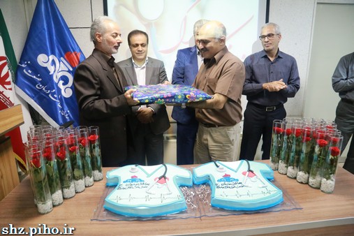 گزارش تصویری/ گرامیداشت روز پزشک در بهداشت و درمان صنعت نفت فارس و هرمزگان 54