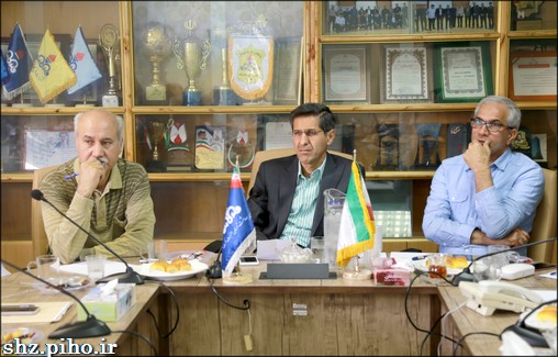 گزارش تصویری/ برگزاری نشست دکتر تندر با مدیران بهداشت و درمان صنعت نفت فارس و هرمزگان  3