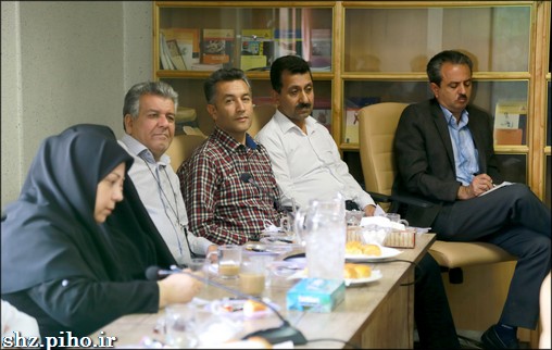 گزارش تصویری/ برگزاری نشست دکتر تندر با مدیران بهداشت و درمان صنعت نفت فارس و هرمزگان  6