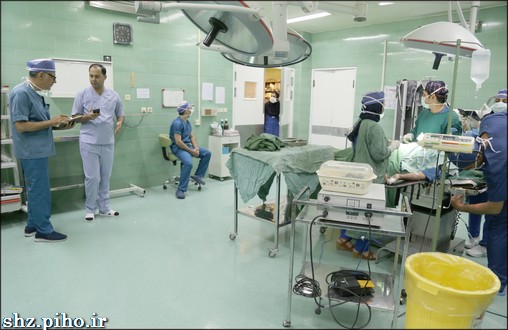 گزارش تصویری/ اجرای مانور تخلیه اتاق عمل در بهداشت و درمان صنعت نفت فارس و هرمزگان 1