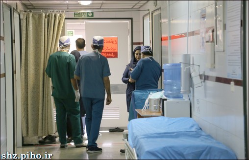 گزارش تصویری/ اجرای مانور تخلیه اتاق عمل در بهداشت و درمان صنعت نفت فارس و هرمزگان 8