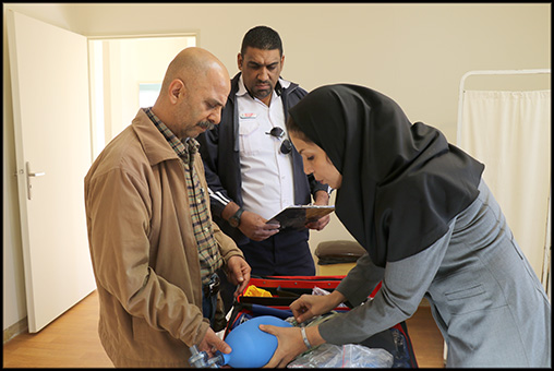 بازدید معاون بهداشت و درمان منطقه هرمزگان از مراکز پزشکیاری خطوط لوله نفت منطقه خلیج فارس 2  3