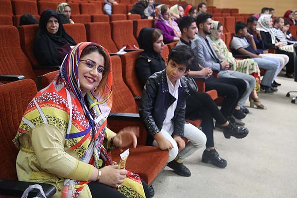 گزارش تصویری/ آیین گرامیداشت دهه فجر در بهداشت و درمان صنعت نفت فارس و هرمزگان 46