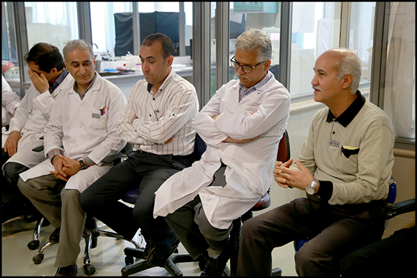گزارش تصویری/ گرامیداشت روز آزمایشگاه در بهداشت و درمان صنعت نفت فارس و هرمزگان 15