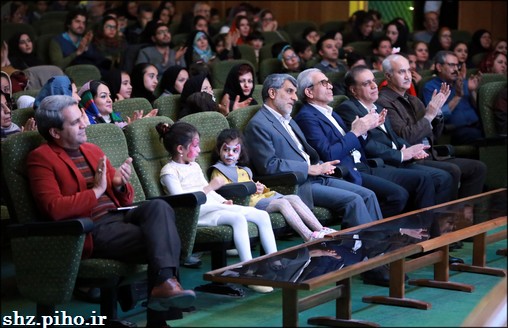 گزارش تصویری/ مراسم جشن دهه فجر بهداشت و درمان صنعت نفت منطقه فارس 38