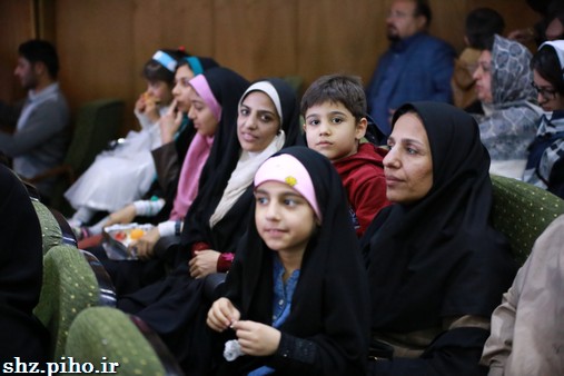 گزارش تصویری/ مراسم جشن دهه فجر بهداشت و درمان صنعت نفت منطقه فارس 44