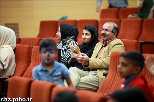 گزارش تصویری/ مراسم جشن دهه فجر و پاسداشت روز پرستار در بهداشت و درمان صنعت نفت منطقه هرمزگان 18