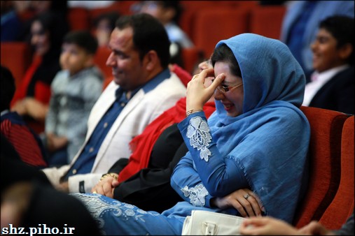 گزارش تصویری/ مراسم جشن دهه فجر و پاسداشت روز پرستار در بهداشت و درمان صنعت نفت منطقه هرمزگان 92