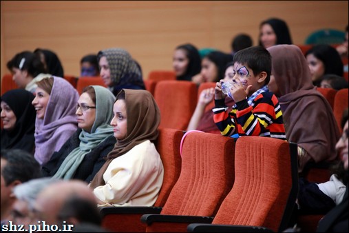 گزارش تصویری/ مراسم جشن دهه فجر و پاسداشت روز پرستار در بهداشت و درمان صنعت نفت منطقه هرمزگان 93