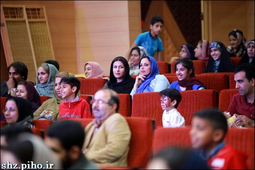 گزارش تصویری/ مراسم جشن دهه فجر و پاسداشت روز پرستار در بهداشت و درمان صنعت نفت منطقه هرمزگان 99