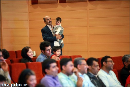 گزارش تصویری/ مراسم جشن دهه فجر و پاسداشت روز پرستار در بهداشت و درمان صنعت نفت منطقه هرمزگان 108