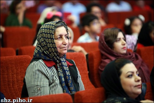 گزارش تصویری/ مراسم جشن دهه فجر و پاسداشت روز پرستار در بهداشت و درمان صنعت نفت منطقه هرمزگان 129