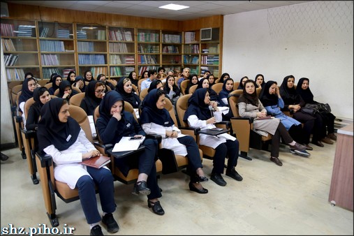 گزارش تصویری/ نشست هم اندیشی رئیس بهداشت و درمان صنعت نفت فارس و هرمزگان با پرستاران  5