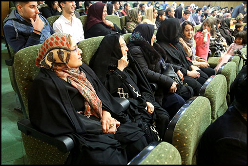 گزارش تصویری/ برگزاری جشن دهه فجر در بهداشت و درمان صنعت نفت منطقه فارس (2)  44