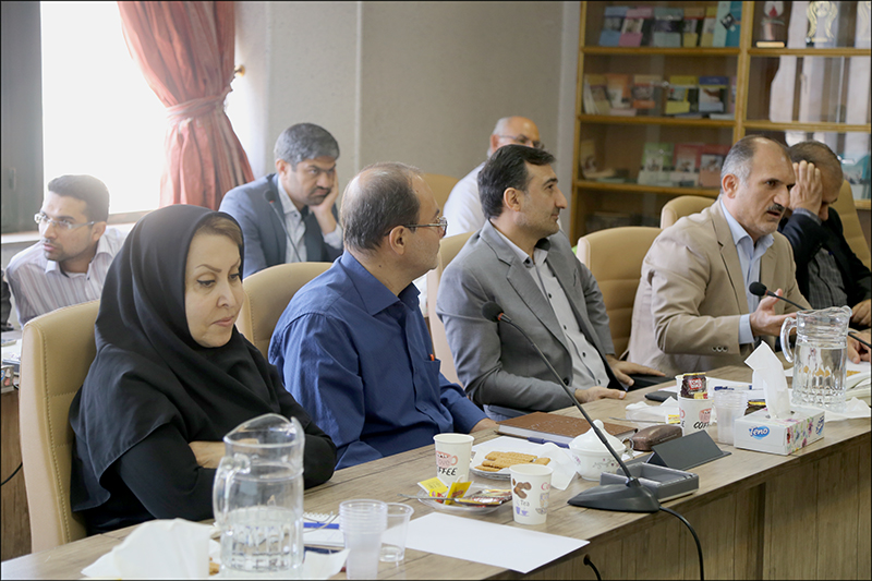 نشست هم اندیشی روسای HSE مناطق در شیراز برگزار شد 9