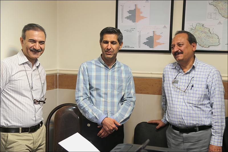 پاسداشت روز ملی آمار و برنامه ریزی در بهداشت و درمان صنعت نفت فارس و هرمزگان 8