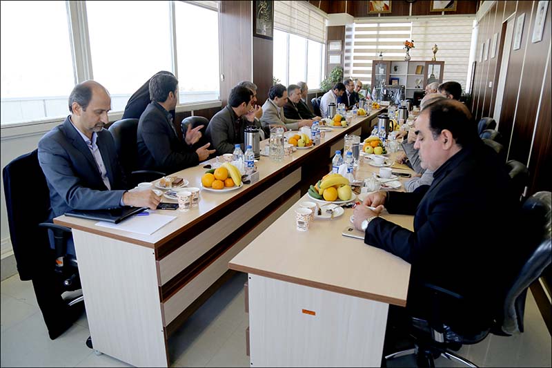 دغدغه ای از جنس تفاهم / دکتر سمیع: ضرورت نیاز به خدمات رسانی بخش سوانح و سوختگی در بهداشت و درمان صنعت نفت انکارناپذیر است 1