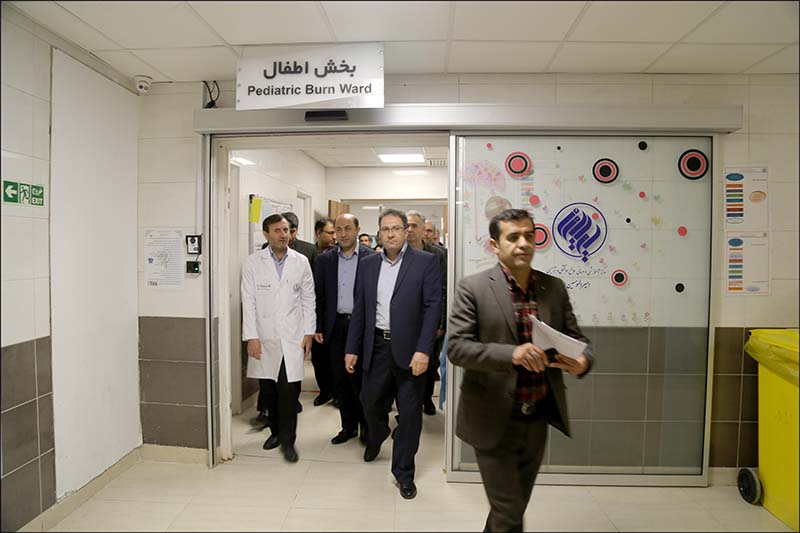 گزارش تصویری/ بازدید مدیرعامل بهداشت و درمان صنعت از مرکز آموزشی درمانی سوانح سوختگی و ترمیمی حضرت امیرالمومنین(ع) و مرکز درمانی آموزشی، پژوهشی و درمانی ابوعلی سینا 23