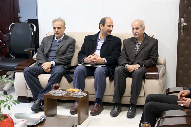 بازدید مدیرعامل بهداشت و درمان صنعت از مرکز آموزشی درمانی سوانح سوختگی و ترمیمی حضرت امیرالمومنین(ع) و مرکز درمانی آموزشی، پژوهشی و درمانی ابوعلی سینا2 2 9