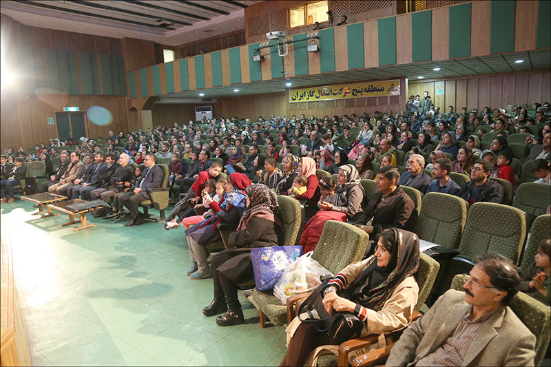 برگزاری جشن دهه فجر در بهداشت و درمان صنعت نفت فارس و هرمزگان 8