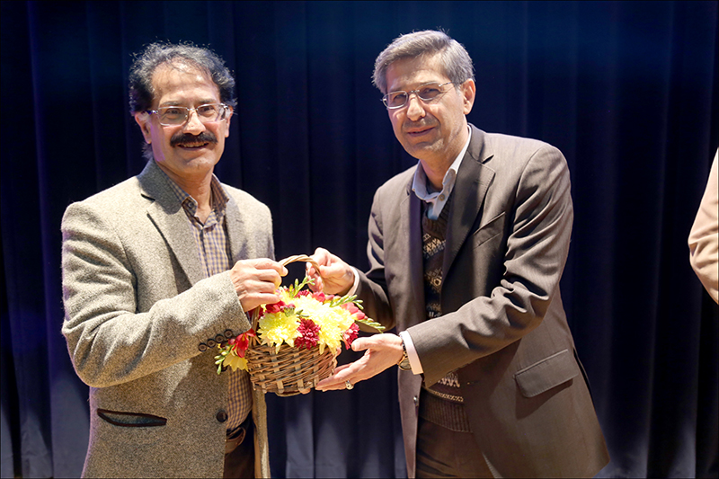 برگزاری جشن دهه فجر در بهداشت و درمان صنعت نفت فارس و هرمزگان 19