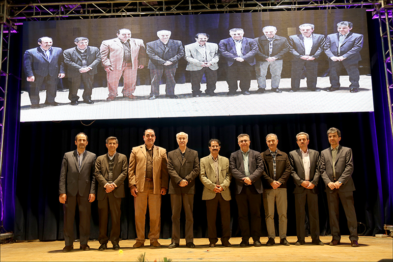 برگزاری جشن دهه فجر در بهداشت و درمان صنعت نفت فارس و هرمزگان 24