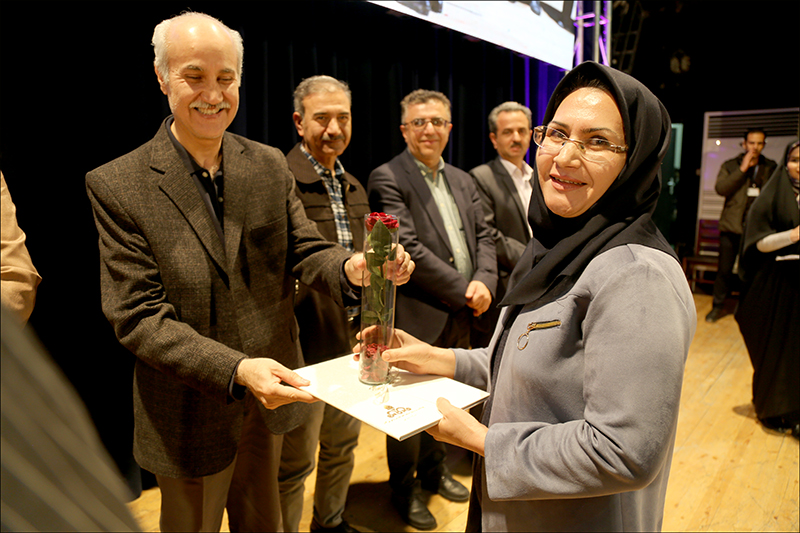 برگزاری جشن دهه فجر در بهداشت و درمان صنعت نفت فارس و هرمزگان 27