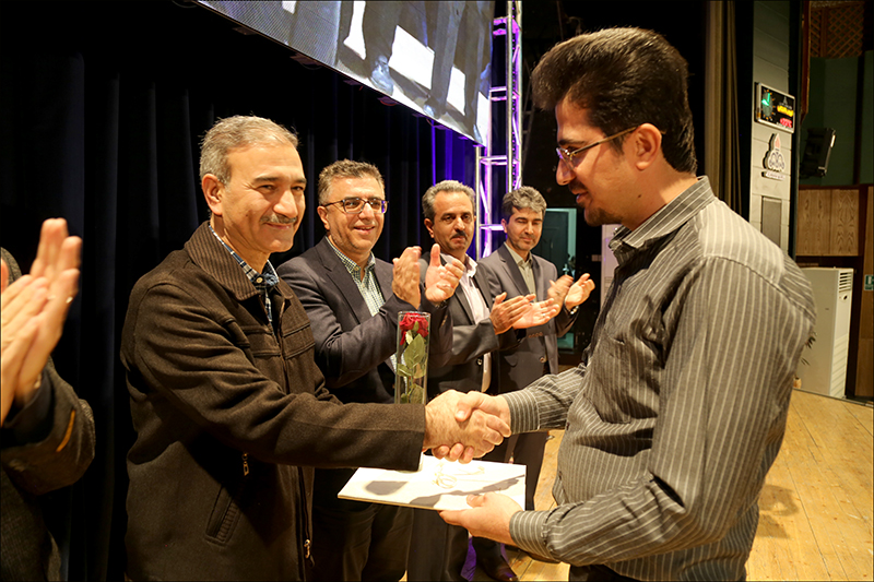 برگزاری جشن دهه فجر در بهداشت و درمان صنعت نفت فارس و هرمزگان 28