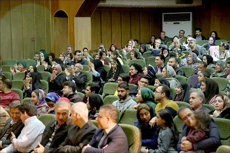 برگزاری جشن دهه فجر در بهداشت و درمان صنعت نفت فارس و هرمزگان 32