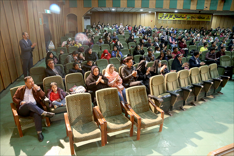 برگزاری جشن دهه فجر در بهداشت و درمان صنعت نفت فارس و هرمزگان 42