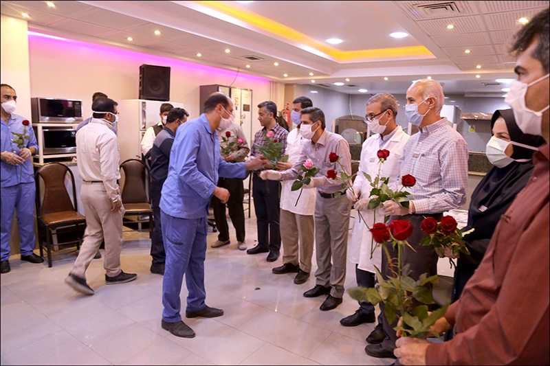 گرامی داشت روز کارگر و تقدیر از زحمات پرسنل بهداشت و درمان در ایام شیوع کرونا 6