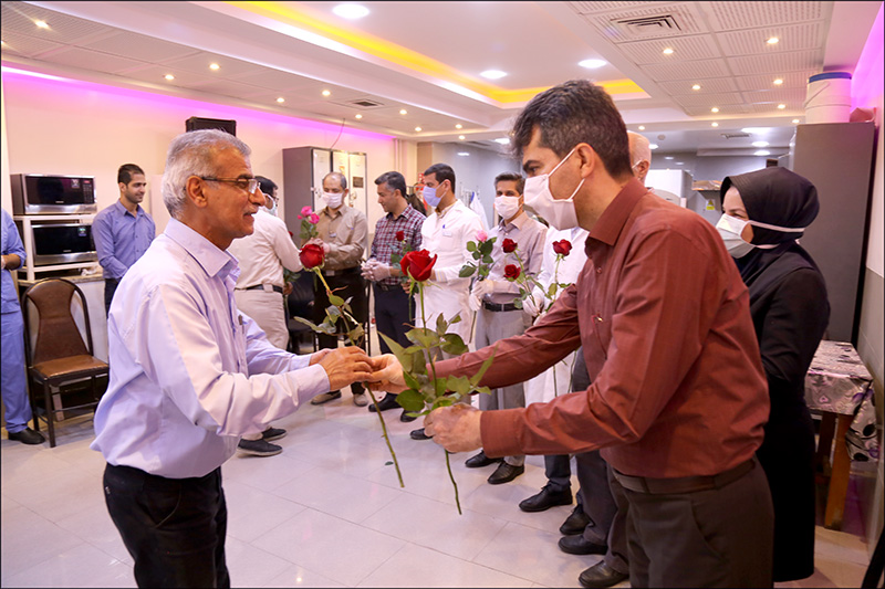 گرامی داشت روز کارگر و تقدیر از زحمات پرسنل بهداشت و درمان در ایام شیوع کرونا 7