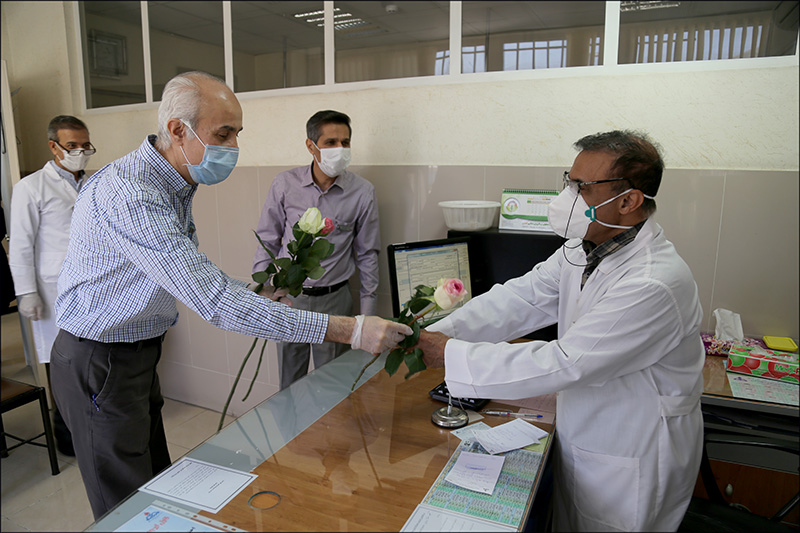 گرامی داشت روز کارگر و تقدیر از زحمات پرسنل بهداشت و درمان در ایام شیوع کرونا 24