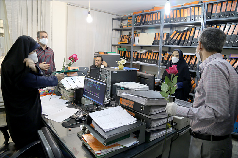 گرامی داشت روز کارگر و تقدیر از زحمات پرسنل بهداشت و درمان در ایام شیوع کرونا 52