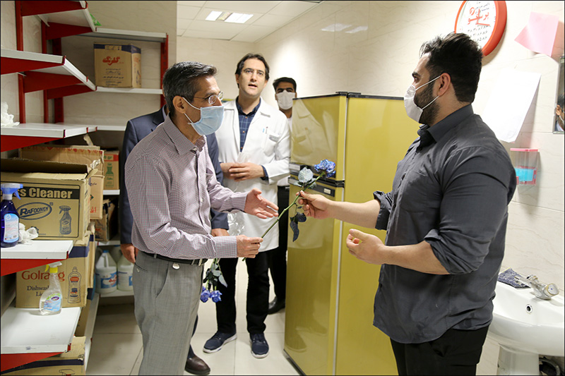 گزارش تصوصری گرامیداشت روز کارگر درمانگاه امام علی 38