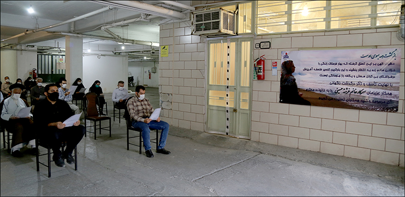 برگزاری مراسم روح بخش و پرفیض زیارت عاشورا در بهداشت و درمان صنعت نفت فارس و هرمزگان 4