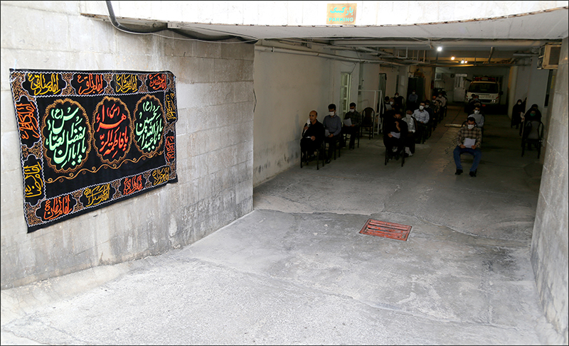 برگزاری مراسم روح بخش و پرفیض زیارت عاشورا در بهداشت و درمان صنعت نفت فارس و هرمزگان