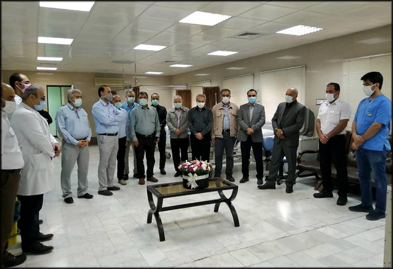 عکس تجلیل مدیران مناطق از پزشکان هرمزگان 2