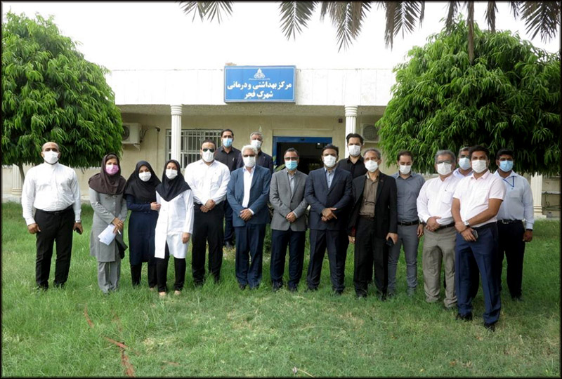 عکس تجلیل مدیران مناطق از پزشکان هرمزگان 3