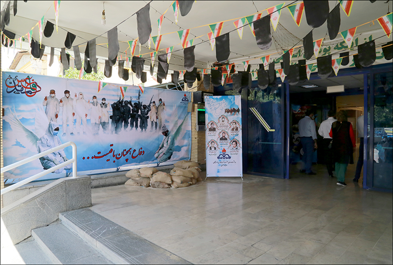 گزارش تصویری/ اقدامات هفته دفاع مقدس در بهداشت و درمان صنعت نفت فارس و هرمزگان1 2