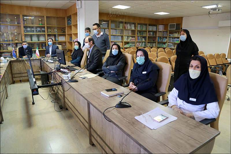 برگزاری نشست گرامی داشت روز زن با حضور مدیرعامل سازمان و بانوان بهداشت و درمان صنعت نفت فارس و هرمزگان 15