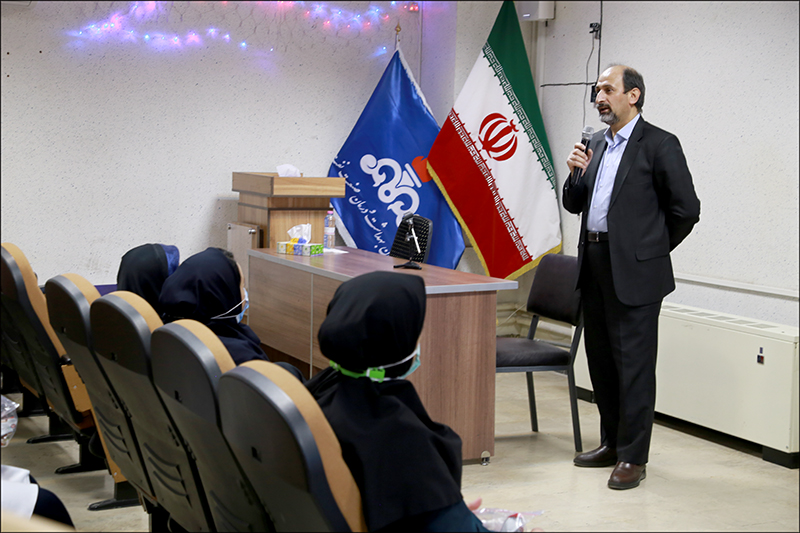 برگزاری مراسم گرامی داشت میلاد حضرت فاطمه زهرا (س) در بهداشت و درمان صنعت نفت فارس و هرمزگان 9