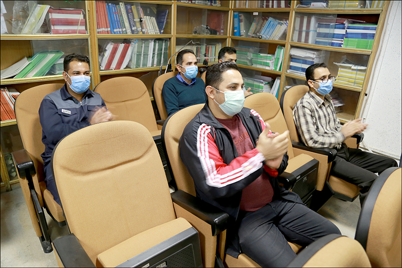 برگزاری مراسم گرامی داشت میلاد حضرت فاطمه زهرا (س) در بهداشت و درمان صنعت نفت فارس و هرمزگان 15