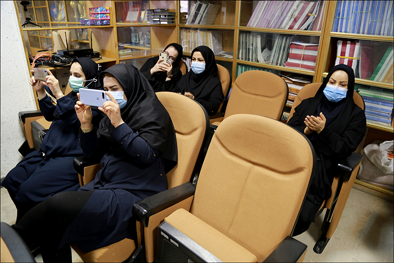 برگزاری مراسم گرامی داشت میلاد حضرت فاطمه زهرا (س) در بهداشت و درمان صنعت نفت فارس و هرمزگان 16