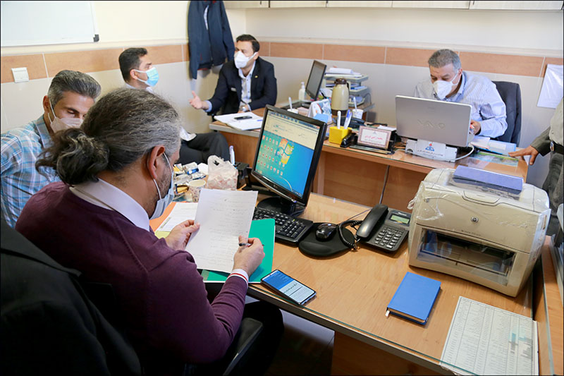 انجام ممیزی مراقبتی خارجی سیستم مدیریت HSE در بهداشت و درمان صنعت نفت منطقه فارس 15