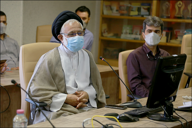 تجلیل از برگزیدگان بهداشت و درمان صنعت نفت فارس و هرمزگان در سومین جشنواره قرآنی بیان 1