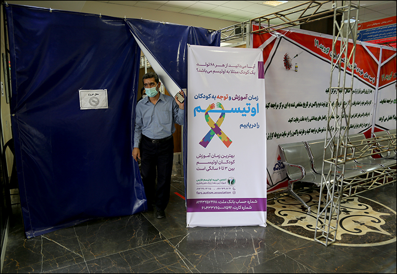 انجام واکسیناسیون کووید 19 در بهداشت و درمان صنعت نفت فارس و هرمزگان 1 87